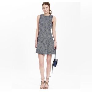 Banana Republic blue Tweed Sleeveless Dress – Size 12